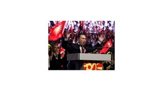 Macedónsky premiér nechce odstúpiť, protestovali prívrženci aj odporcovia